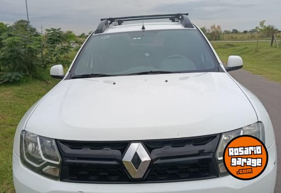 Autos - Renault Duster 2017 GNC 145000Km - En Venta