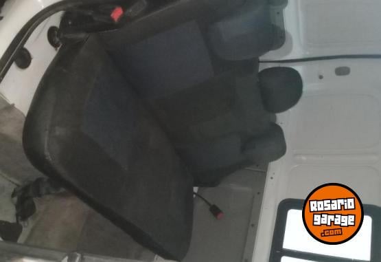 Autos - Renault Kangoo 1.5 dci familiar 2009 Diesel 230000Km - En Venta