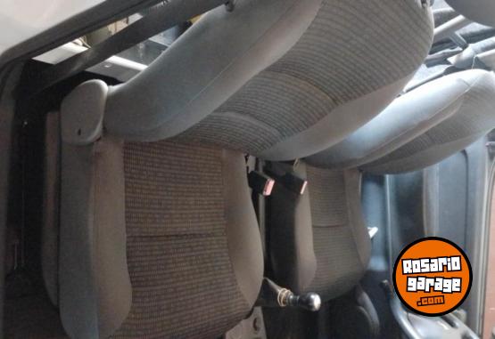 Utilitarios - Peugeot PARTNER FURGON 2014 GNC 146000Km - En Venta