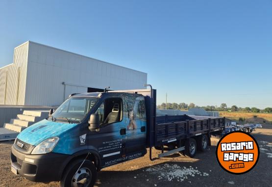 Camiones y Grúas - Vendo - En Venta