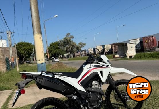 Motos - Honda Honda tornado 300 2024 Nafta 4500Km - En Venta