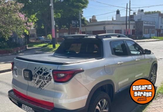 Camionetas - Fiat Toro 2016 Diesel 110000Km - En Venta