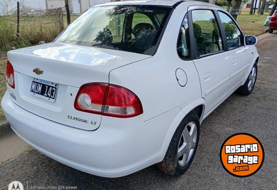Autos - Chevrolet Classic 2013 Nafta 92300Km - En Venta