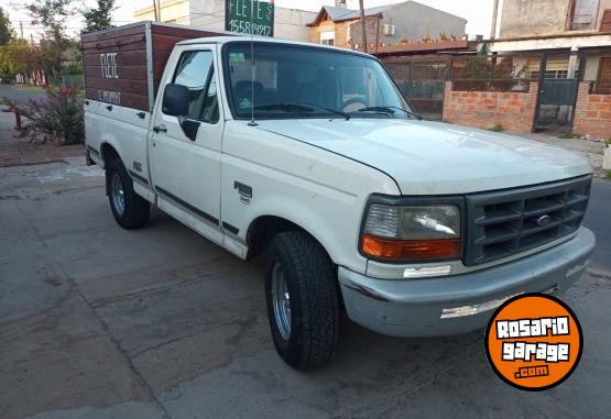 Camionetas - Ford F100 1999 Diesel 120000Km - En Venta