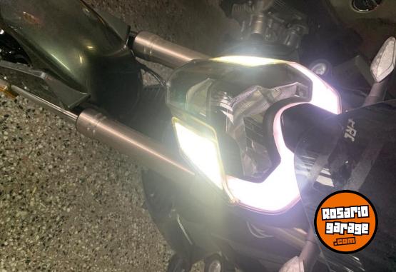 Motos - Beta Zontes 310v 2023 Nafta 14000Km - En Venta