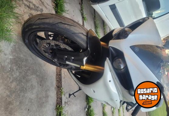 Motos - Yamaha R1 2012 Nafta 30000Km - En Venta
