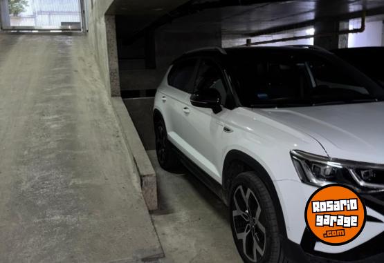 Autos - Volkswagen Taos 2024 Nafta 26500Km - En Venta