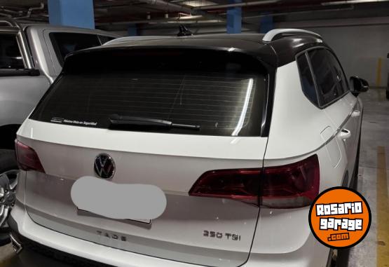 Autos - Volkswagen Taos 2024 Nafta 26500Km - En Venta