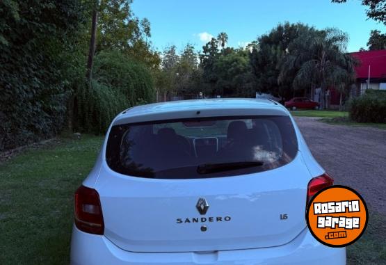 Autos - Renault Sandero 2017 Nafta 136000Km - En Venta