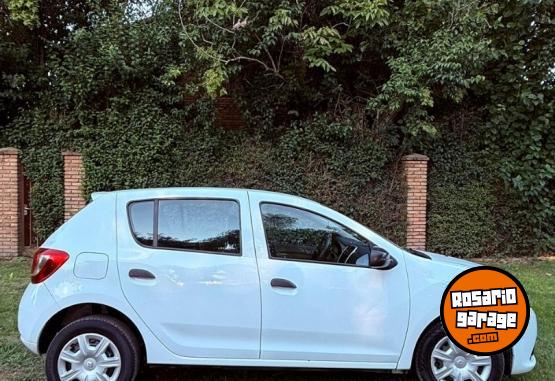 Autos - Renault Sandero 2017 Nafta 136000Km - En Venta