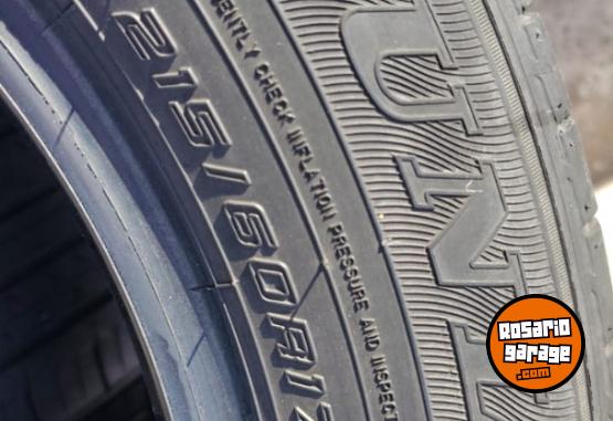 Accesorios para Autos - VENDO 4 CUBIERTAS 215 60 R17 MUY BUEN ESTADO - En Venta