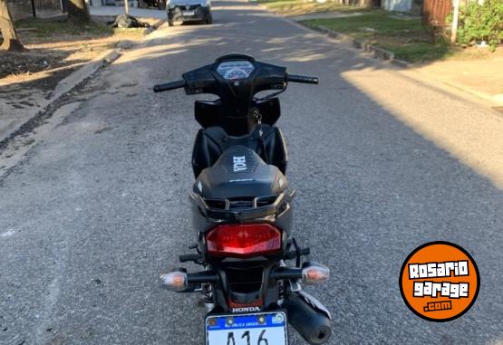 Motos - Honda wave 110 2022 Nafta 23000Km - En Venta