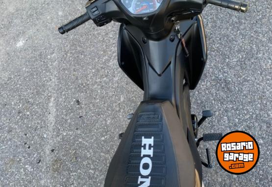 Motos - Honda wave 110 2022 Nafta 23000Km - En Venta