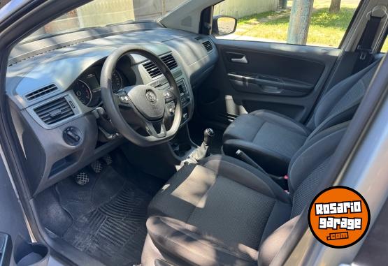Autos - Volkswagen Suran 2019 GNC 113000Km - En Venta