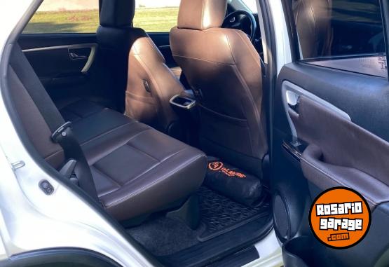 Camionetas - Toyota SW4 SRX 4x4 autom�ticas 7 2018 Diesel 140000Km - En Venta