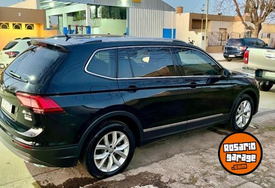 Camionetas - Volkswagen TIGUAN allspace 2.0 tsi 2022 Nafta 107000Km - En Venta