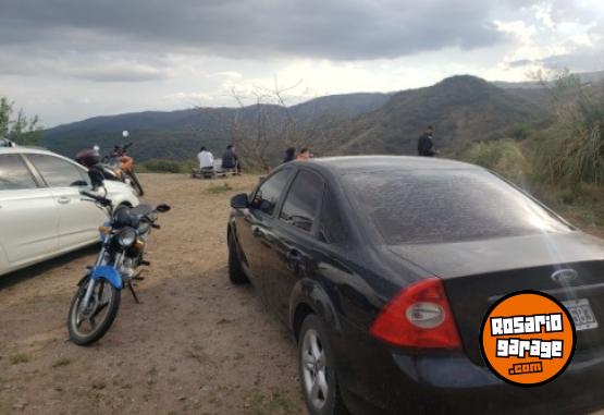 Autos - Ford Focus 2011 Nafta 175000Km - En Venta