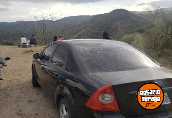 Autos - Ford Focus 2011 Nafta 175000Km - En Venta