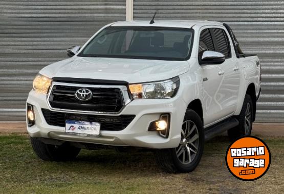 Camionetas - Toyota Hilux 2019 Diesel 128000Km - En Venta