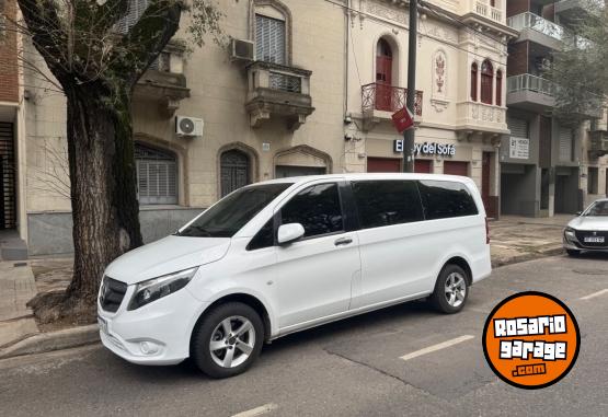 Utilitarios - Mercedes Benz Vito 111 2017 Diesel 250000Km - En Venta
