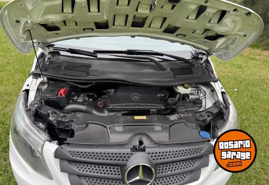 Utilitarios - Mercedes Benz Vito 111 2017 Diesel 250000Km - En Venta