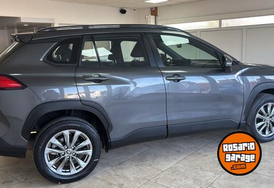 Autos - Toyota COROLLA CROSS 2022 Nafta 40009Km - En Venta