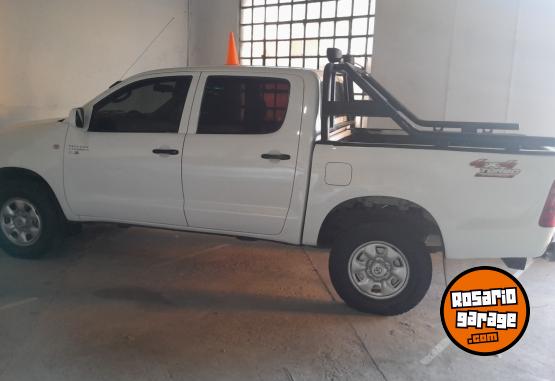 Camionetas - Toyota Hilux 4X4 2008 Diesel 390000Km - En Venta