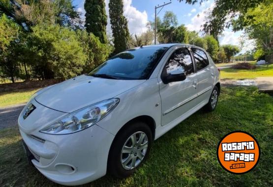 Autos - Peugeot 207 Allure 2013 Nafta 150700Km - En Venta