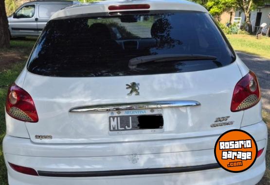 Autos - Peugeot 207 Allure 2013 Nafta 150700Km - En Venta