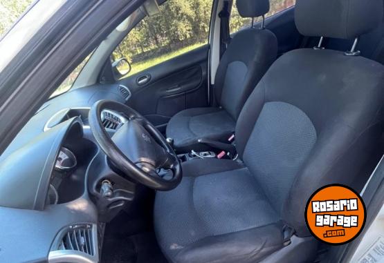 Autos - Peugeot 207 Allure 2013 Nafta 150700Km - En Venta