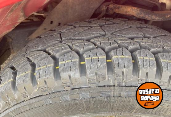 Camionetas - Toyota Hilux srv 2018 Diesel 172000Km - En Venta