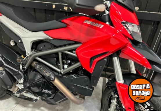 Motos - Ducati HYPERMOTARD HYPERSTRADA 2014 Nafta 21000Km - En Venta