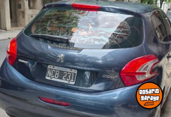 Autos - Peugeot 208 2013 Nafta 150000Km - En Venta