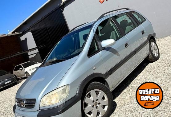 Autos - Chevrolet ZAFIRA GL 2.0 MT 7A 2010 Nafta 190500Km - En Venta