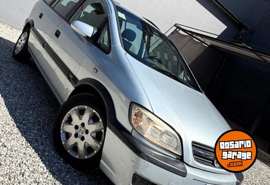 Autos - Chevrolet ZAFIRA GL 2.0 MT 7A 2010 Nafta 190500Km - En Venta