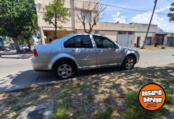 Autos - Volkswagen Bora 2012 Nafta 136000Km - En Venta