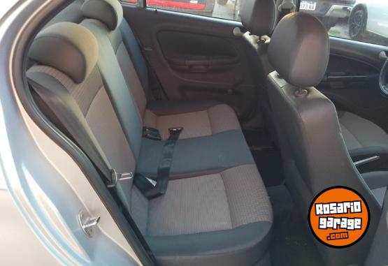 Autos - Volkswagen VOYAGE TRENLINE 1.6 2012 Nafta 173256Km - En Venta