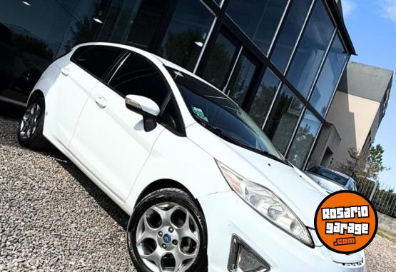 Autos - Ford FIESTA TITANIUM KINETIC 2012 Nafta 221500Km - En Venta