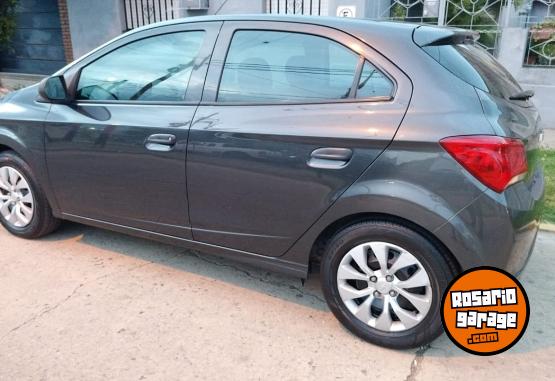 Autos - Chevrolet ONIX LT 2017 GNC 121450Km - En Venta