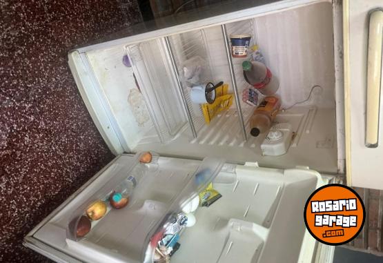 Hogar - Heladera con freezer - En Venta
