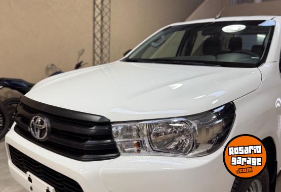 Camionetas - Toyota HILUX DX 2026 Diesel 1Km - En Venta