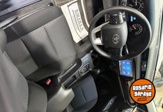Camionetas - Toyota HILUX DX 2026 Diesel 1Km - En Venta