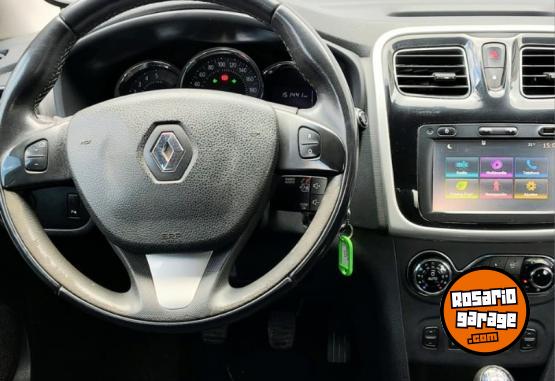 Autos - Renault SANDERO PRIVILEGE 2017 Nafta 151000Km - En Venta