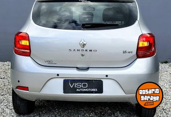 Autos - Renault SANDERO PRIVILEGE 2017 Nafta 151000Km - En Venta