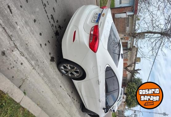 Autos - Chevrolet Cruze Premier 2024 Nafta 114000Km - En Venta