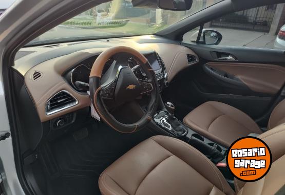 Autos - Chevrolet Cruze Premier 2024 Nafta 114000Km - En Venta