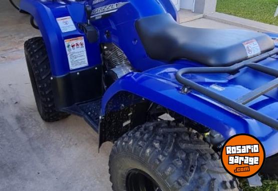 Cuatris y UTVs - Yamaha Grizzly 350 4x4 2019  600Km - En Venta