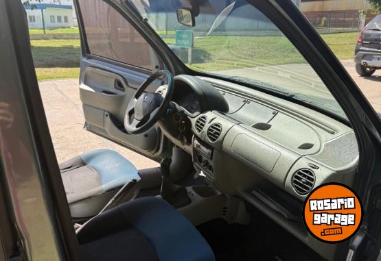 Utilitarios - Renault Kangoo 2013 Diesel 130000Km - En Venta
