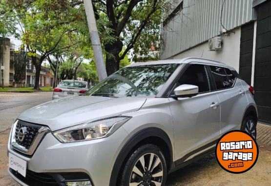 Camionetas - Nissan Kicks Exclusive CVT 2019 Nafta 78000Km - En Venta