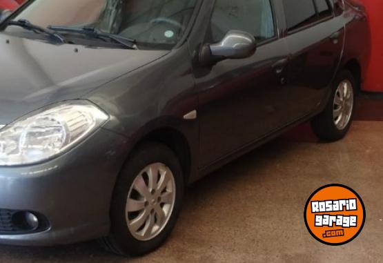 Autos - Renault SYMBOL  LUXE 2013 Nafta 68500Km - En Venta